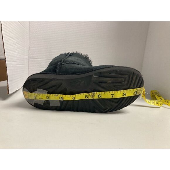 UGG‎ Bailey Girls, Black Boots, Sz 3, Bow on side - Picture 6 of 12
